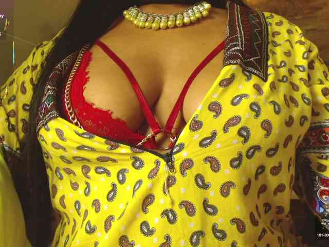 IniyaParul
