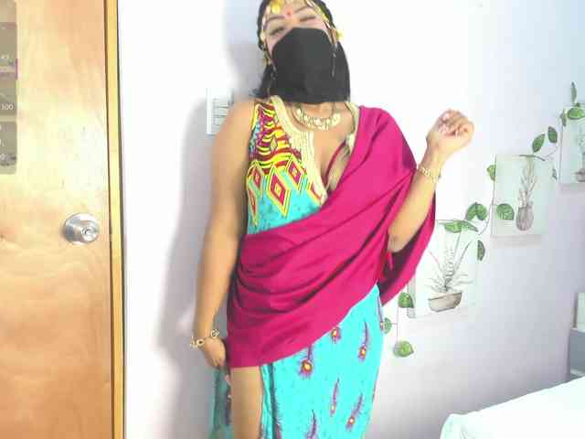 IniyaParul webcam