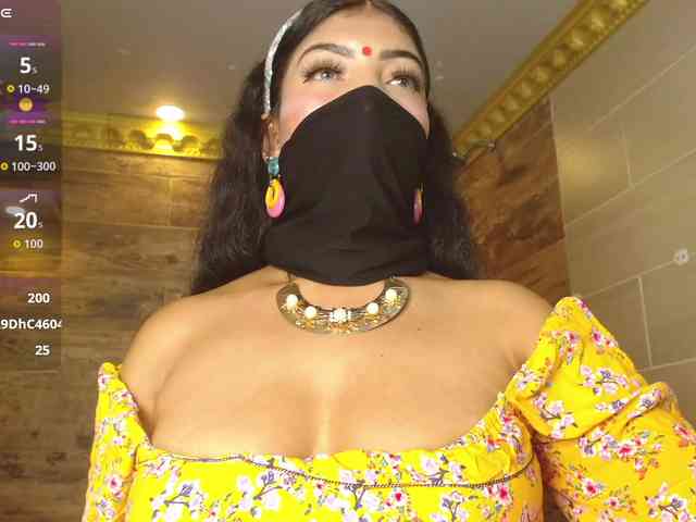 IniyaParul webcam