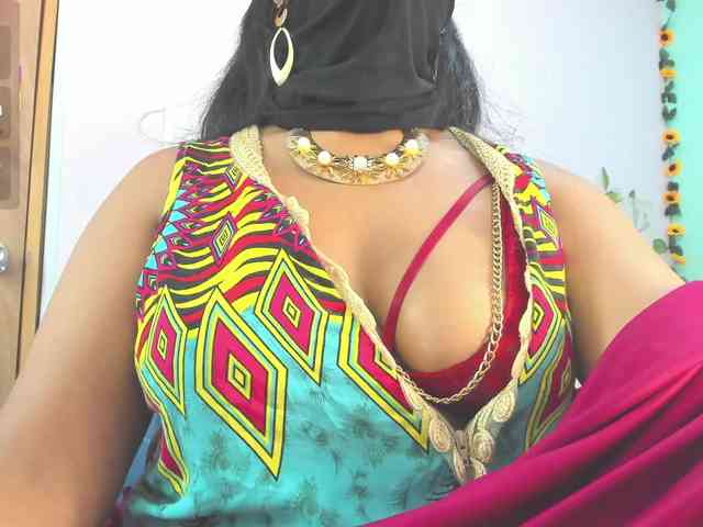 IniyaParul