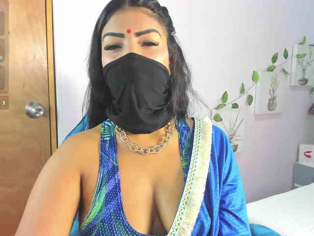 IniyaParul webcam
