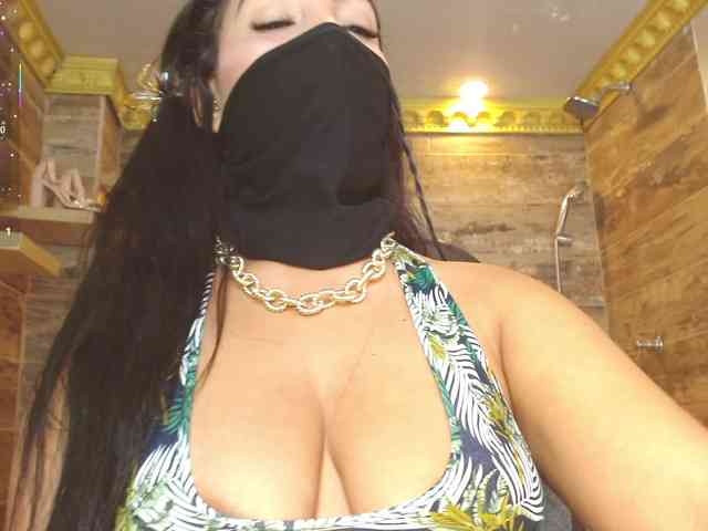 IniyaParul webcam