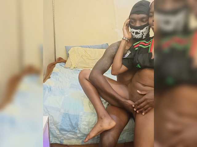 lovelylove1-1 live webcam show