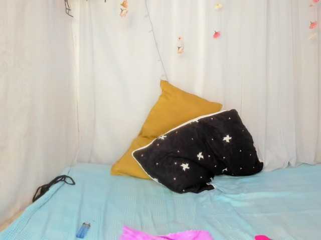 Yelina live cam on BongaCams