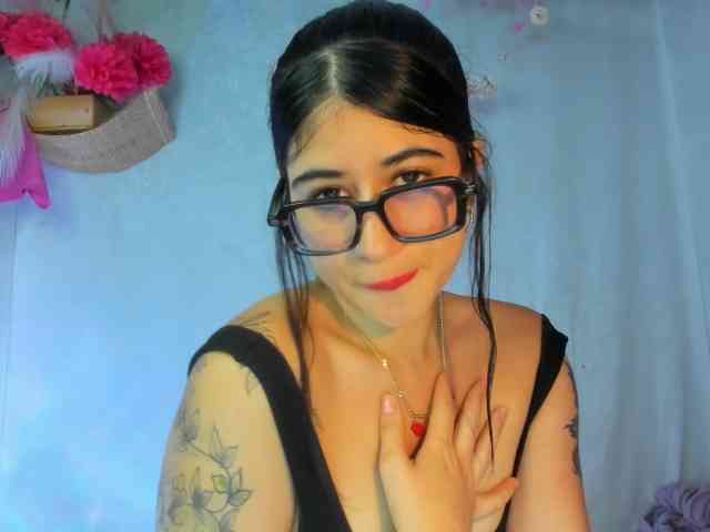 Yelina webcam