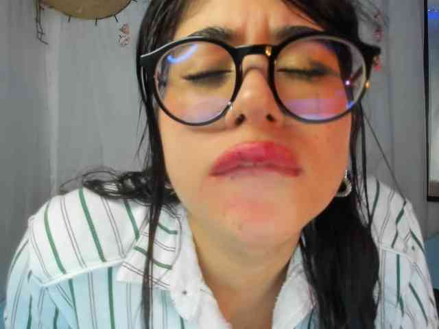 Yelina webcam