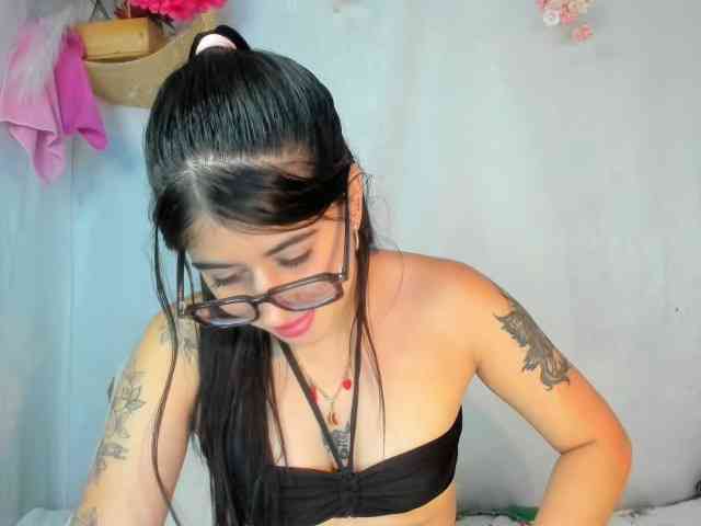 Yelina webcam