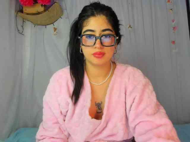 Yelina webcam