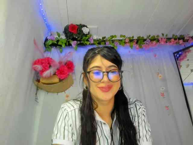 Yelina webcam