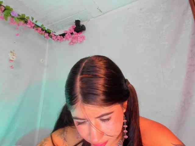 Yelina webcam