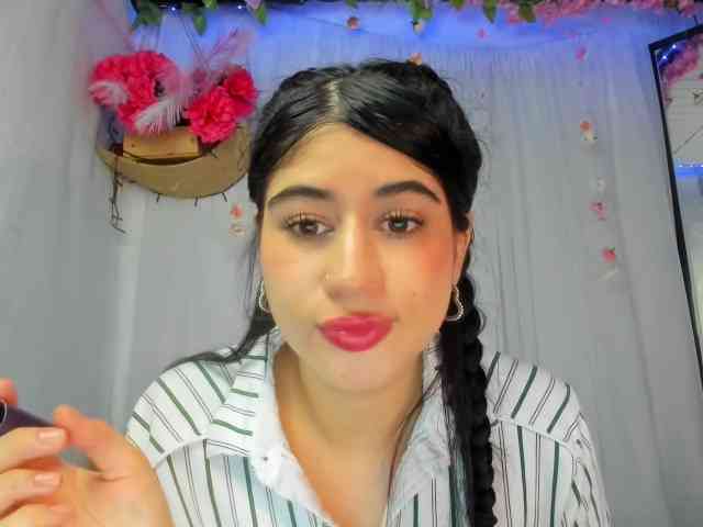 Yelina webcam
