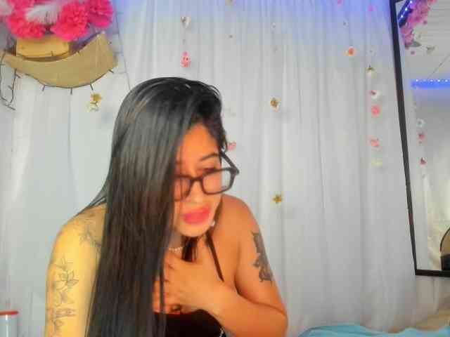 Yelina webcam
