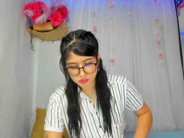 Yelina webcam