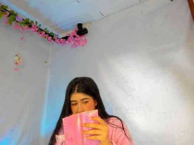Yelina webcam