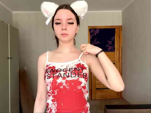 Lil-RO-XO webcam