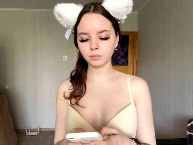 Lil-RO-XO webcam