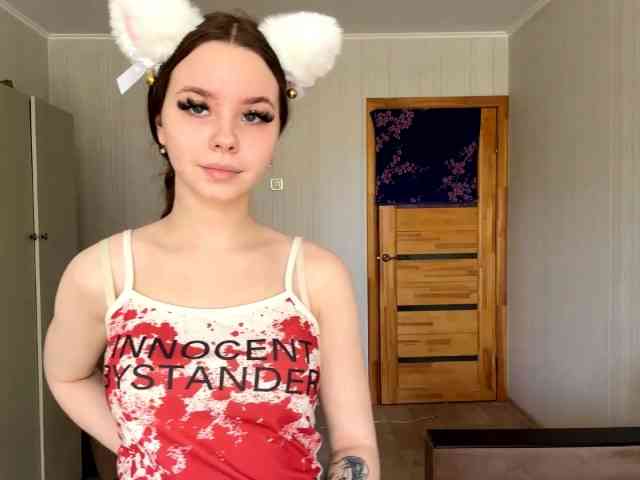 Lil-RO-XO webcam