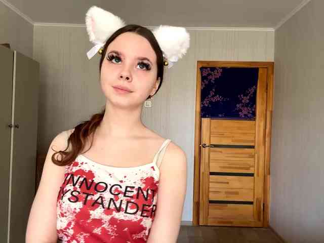 Lil-RO-XO webcam