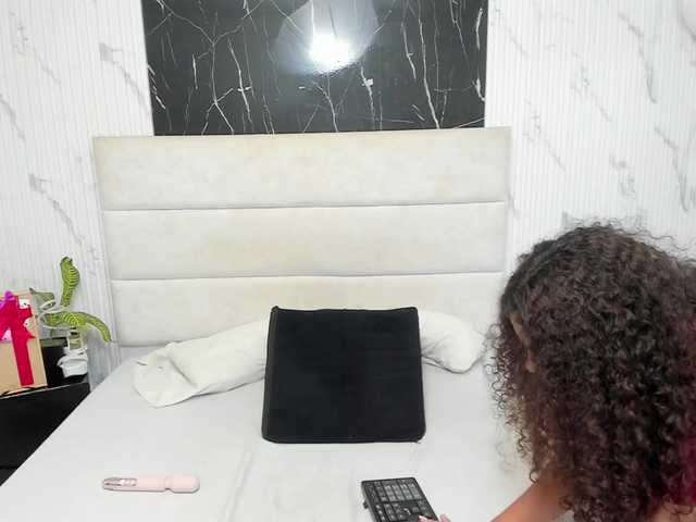 Irina-Federovna's BongaCams show and profile