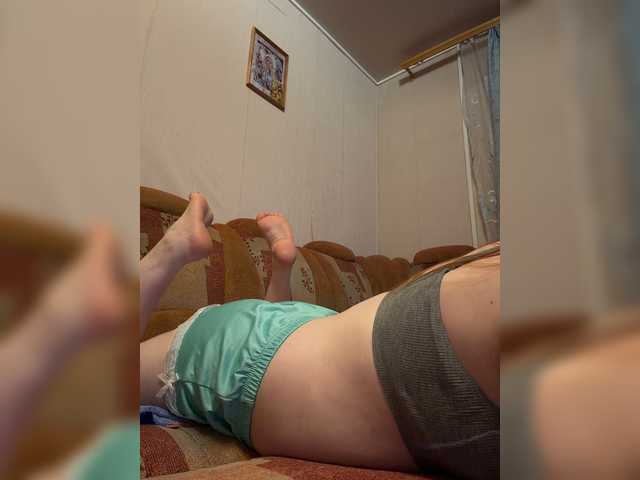 MilfaSguirt live webcam show