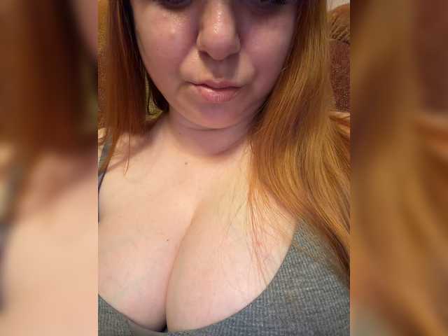 MilfaSguirt live webcam show