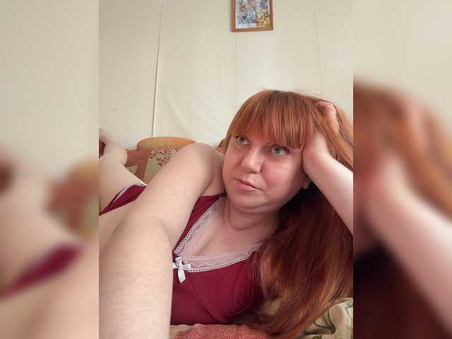MilfaSguirt live webcam show