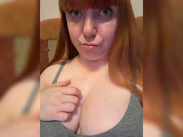 MilfaSguirt live webcam show