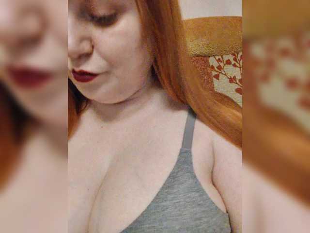 MilfaSguirt live cam