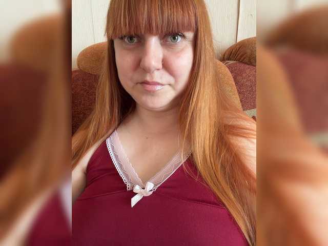 MilfaSguirt live webcam show
