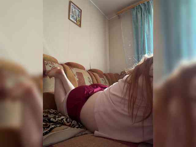 MilfaSguirt webcam