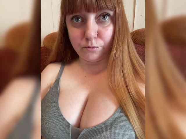 MilfaSguirt webcam