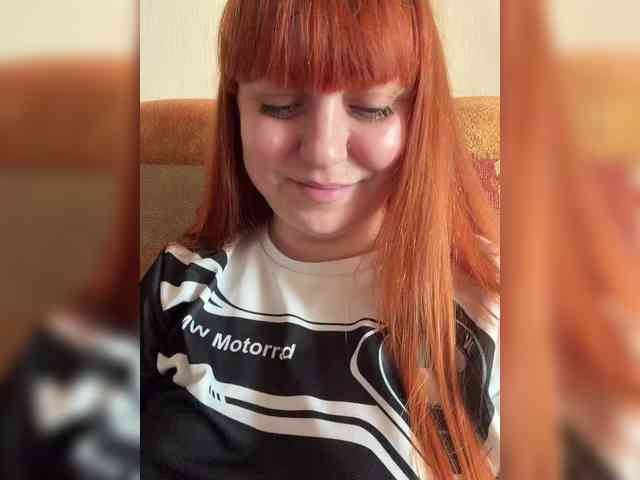 MilfaSguirt webcam