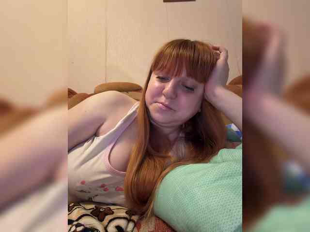 MilfaSguirt webcam