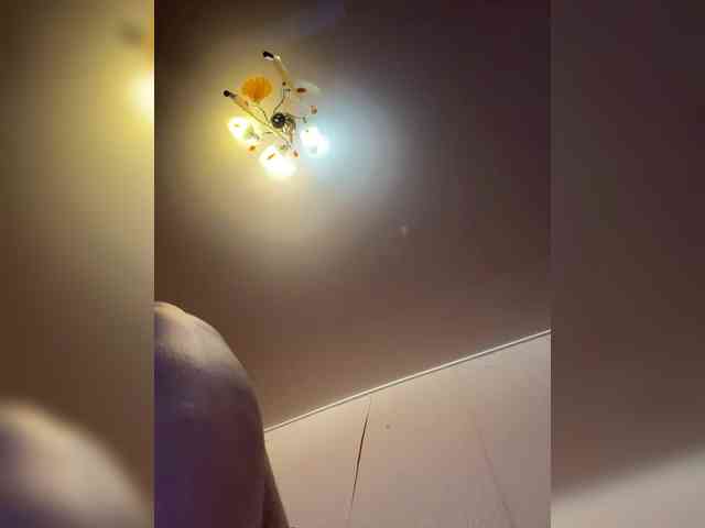 MilfaSguirt webcam