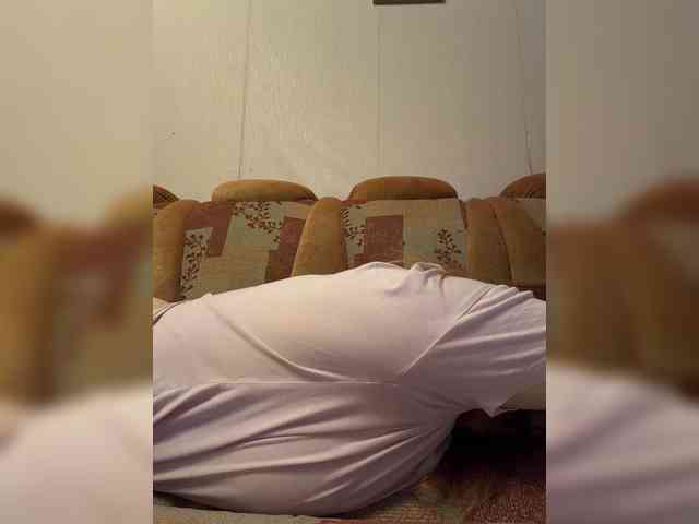 MilfaSguirt webcam