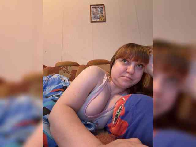 MilfaSguirt webcam
