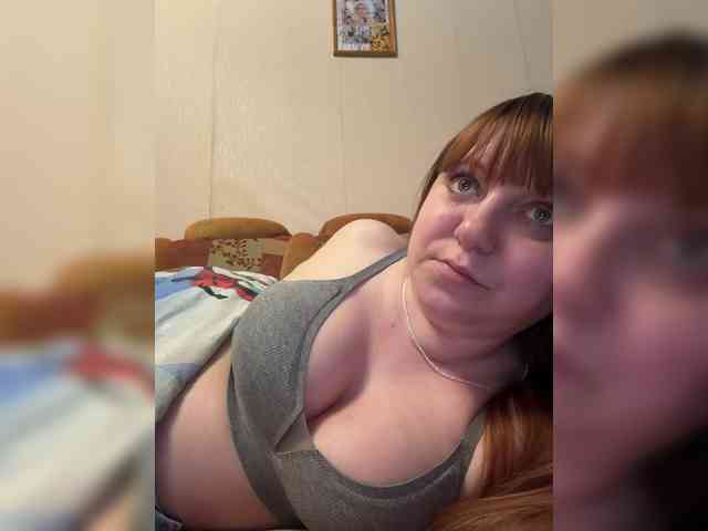 MilfaSguirt webcam