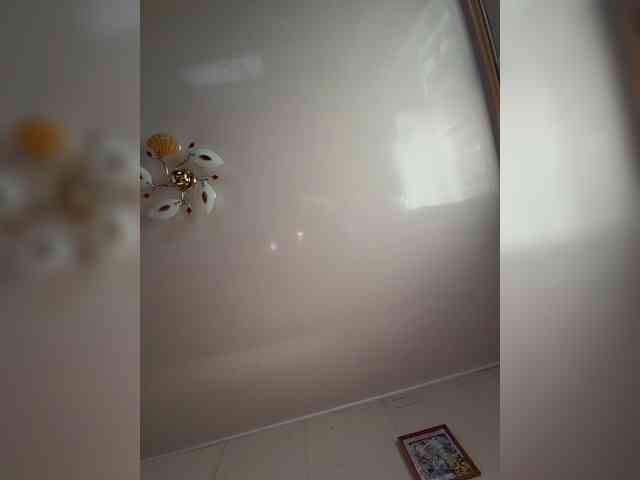 MilfaSguirt webcam