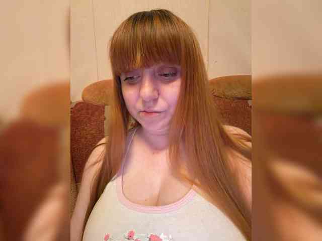 MilfaSguirt webcam