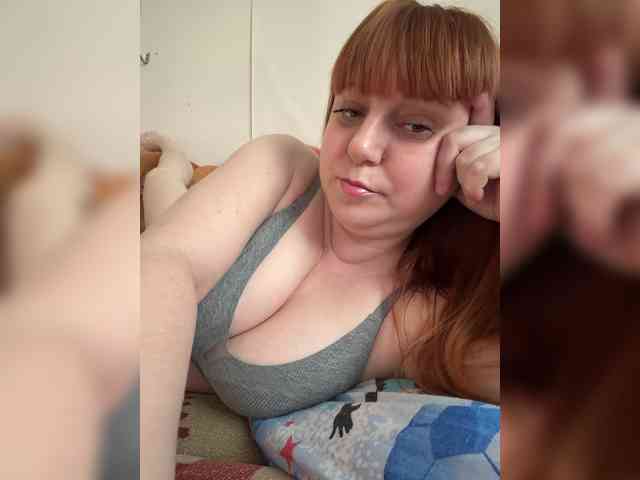 MilfaSguirt webcam