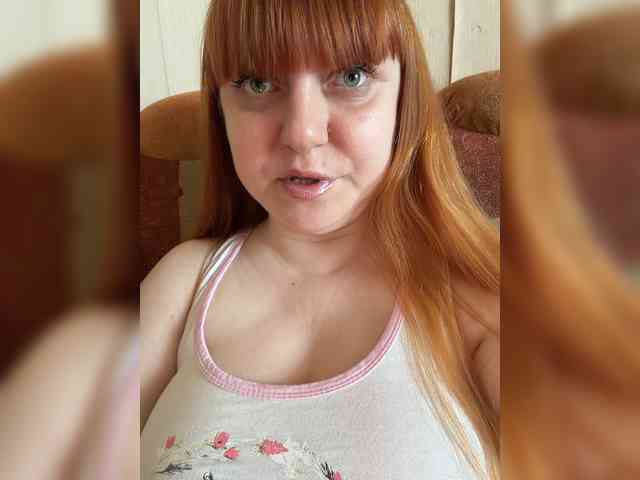 MilfaSguirt webcam