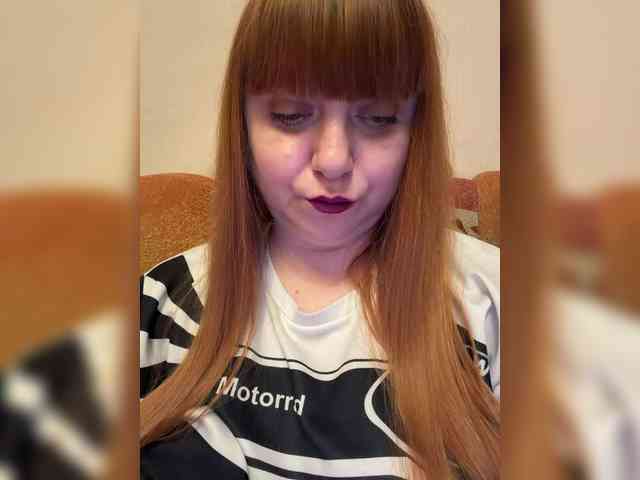 MilfaSguirt webcam