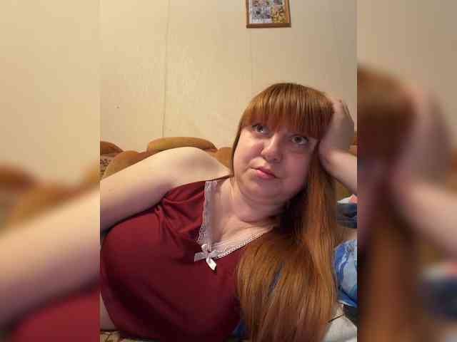 MilfaSguirt webcam