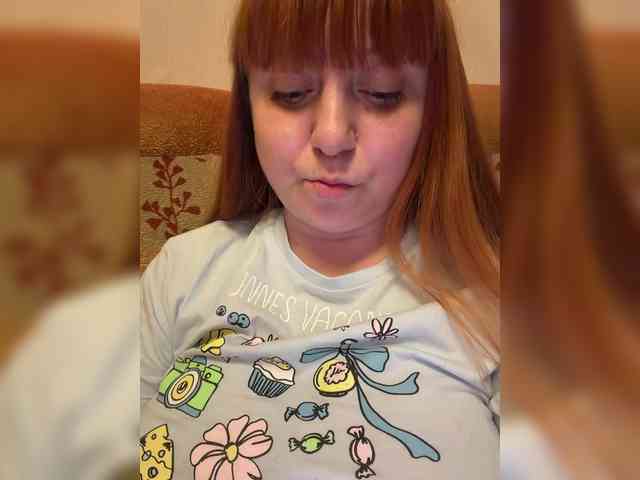 MilfaSguirt webcam