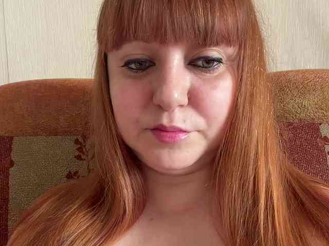 MilfaSguirt webcam