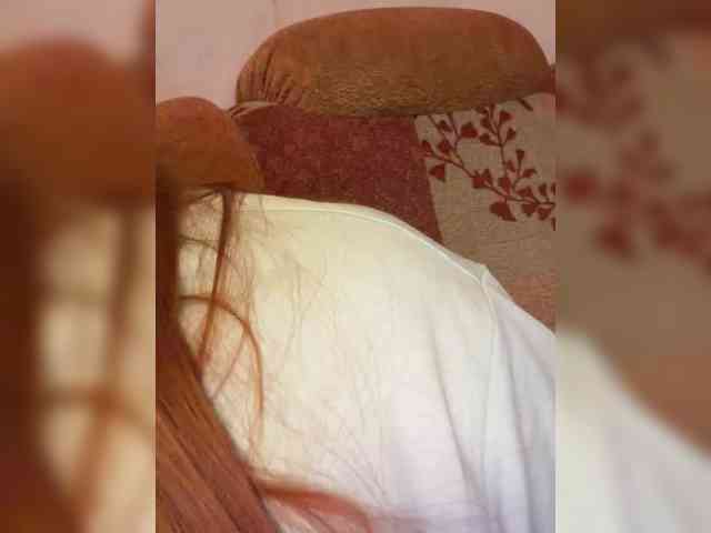 MilfaSguirt webcam