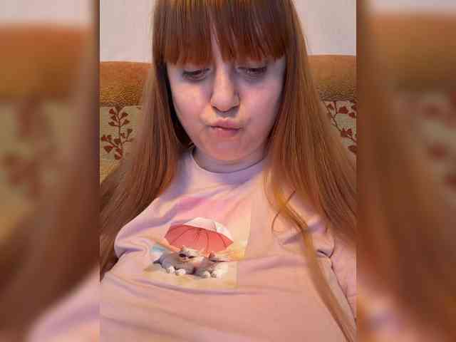 MilfaSguirt webcam