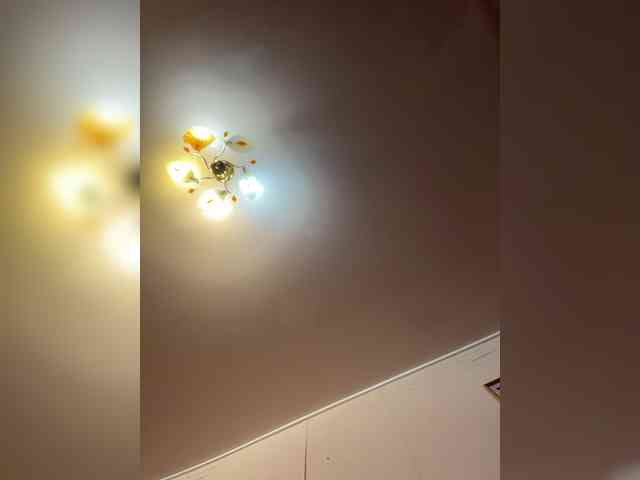 MilfaSguirt webcam