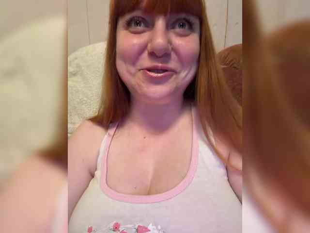 MilfaSguirt webcam