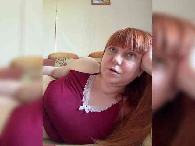 MilfaSguirt webcam